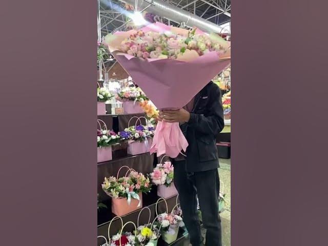 Заказывайте номер для связи в комментариях 👉🏻📲 #букеты #flowers #букетмосква #москва #цветы cover